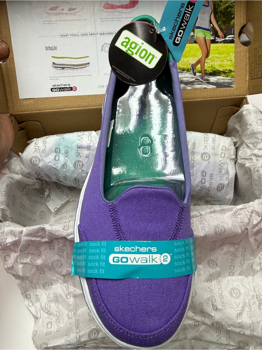 NIB Skechers Purple Go Walk 2, Women 8 Performance Walking Shoe-Very Comfortable